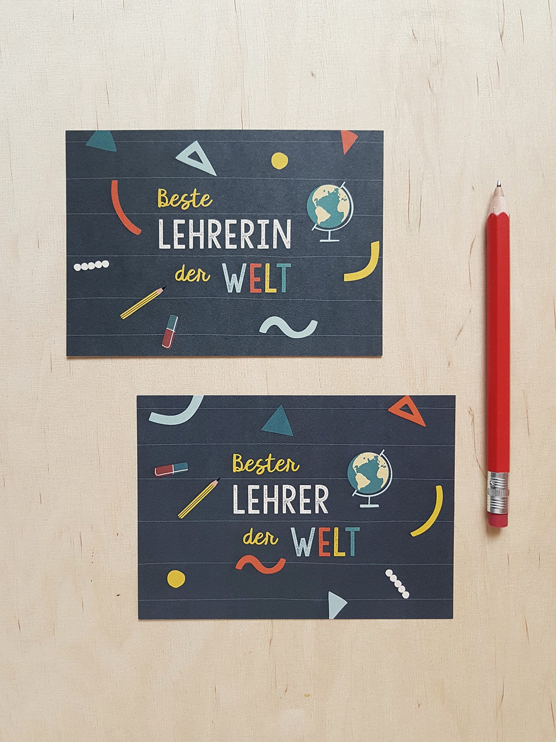 Postkarte ‚Bester Lehrer der Welt‘ von Tell me Berlin – Bild 2