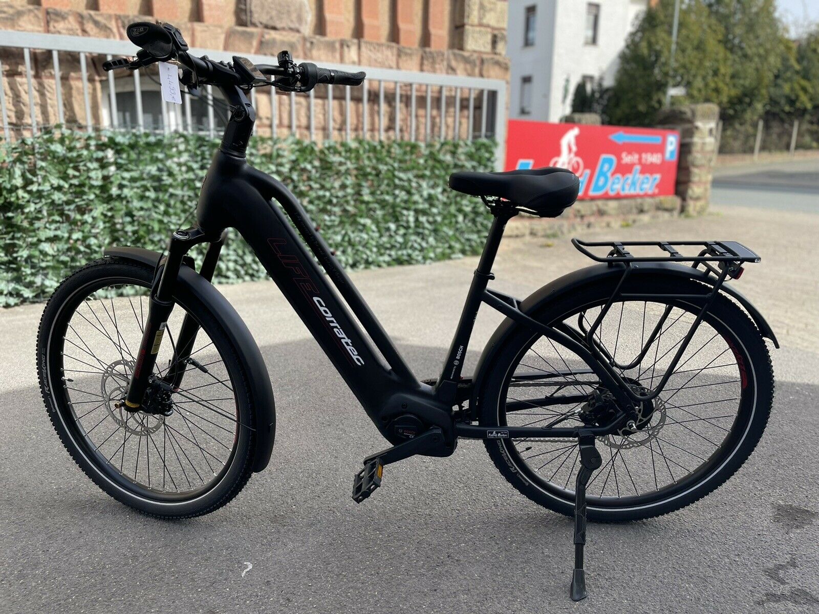 Corratec Life CX7 Enviolo Schaltung Bosch Performance -Bosch Akku 750WH Damen E-bike Elektrofahrrad-Schwarz – Bild 4