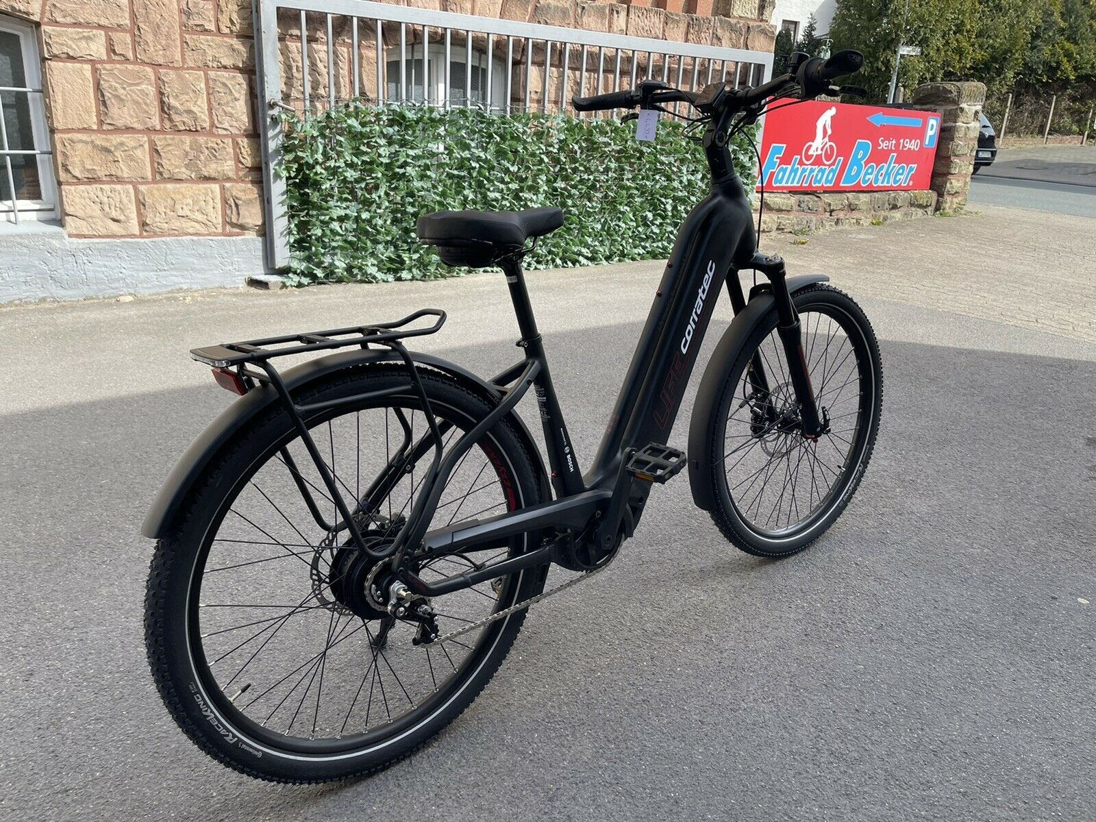 Corratec Life CX7 Enviolo Schaltung Bosch Performance -Bosch Akku 750WH Damen E-bike Elektrofahrrad-Schwarz – Bild 8